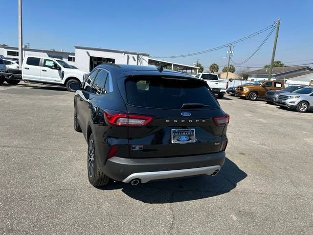 Vehicle image 26 of 57