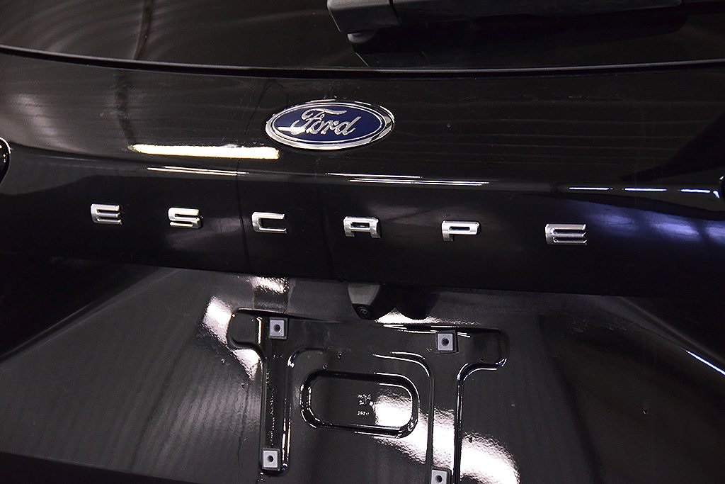 Vehicle image 12 of 36