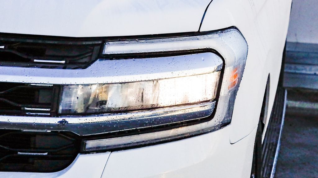 2023 Ford Expedition Limited Image 26 of 30