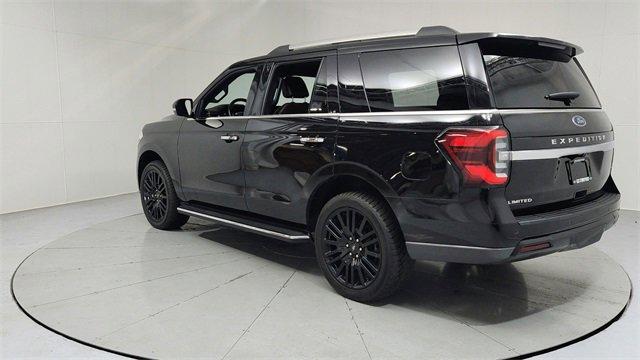 2023 Ford Expedition Limited Image 8 of 23