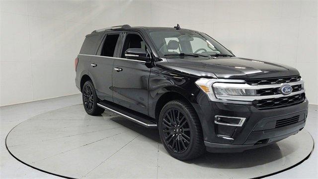 2023 Ford Expedition Limited Image 4 of 23