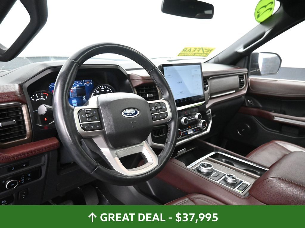 2023 Ford Expedition Limited Image 33 of 58