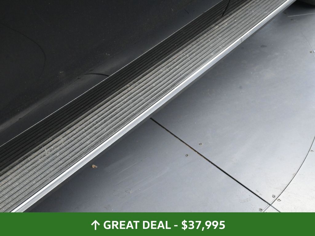 2023 Ford Expedition Limited Image 45 of 58