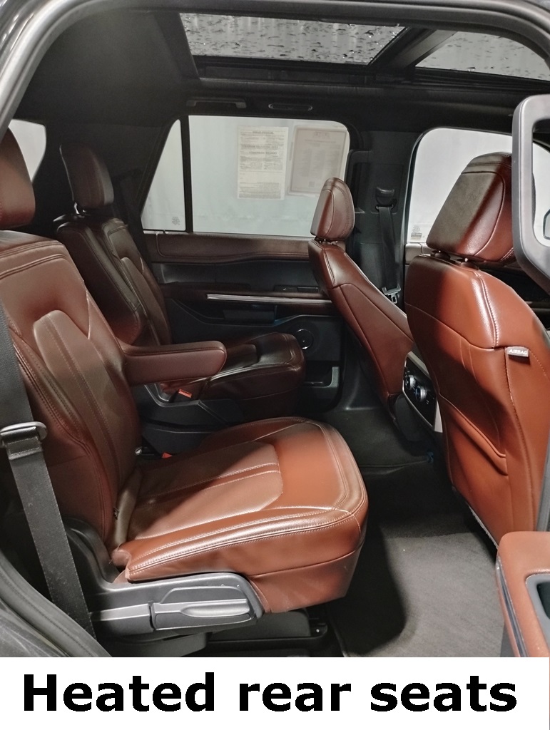 Vehicle image 19 of 44