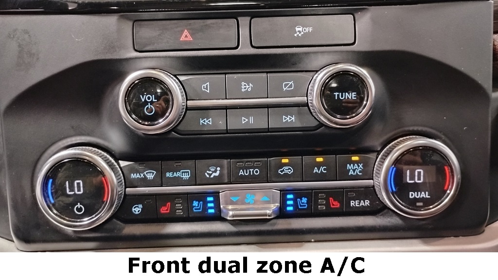 Vehicle image 43 of 44