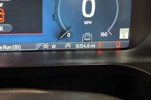 Vehicle image 27 of 31