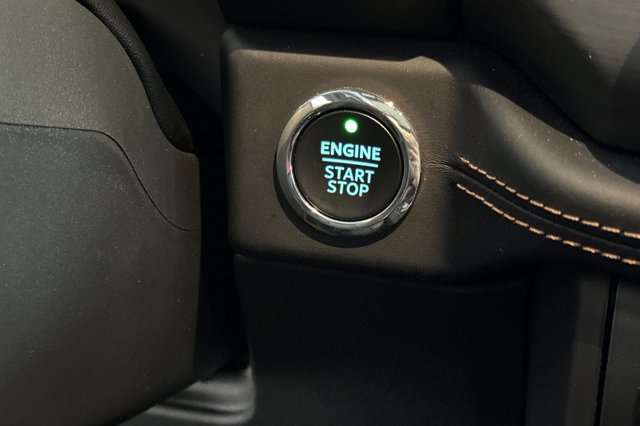Vehicle image 24 of 31