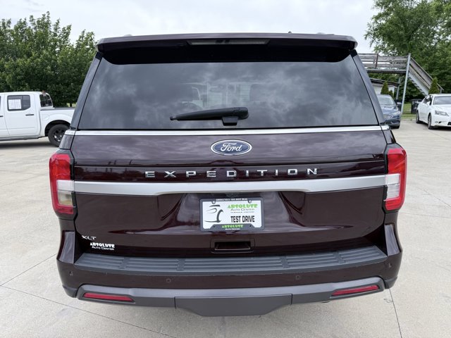 Vehicle image 33 of 105