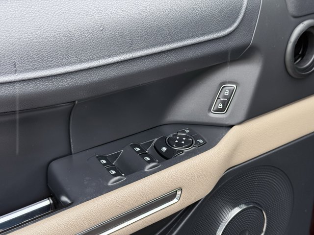 Vehicle image 93 of 105