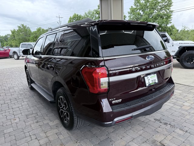Vehicle image 32 of 105