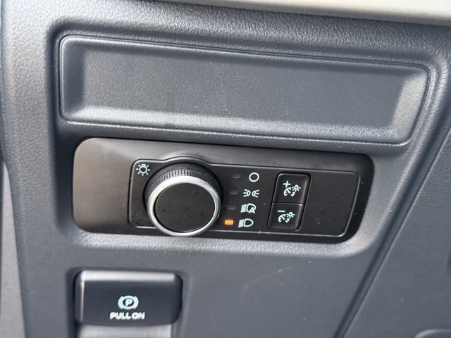 Vehicle image 88 of 105