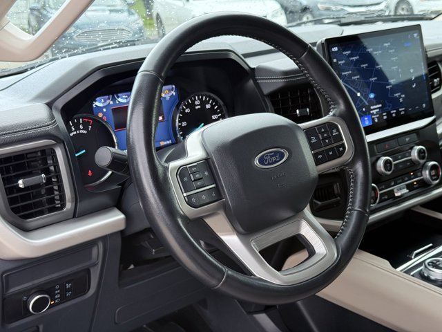 Vehicle image 89 of 105