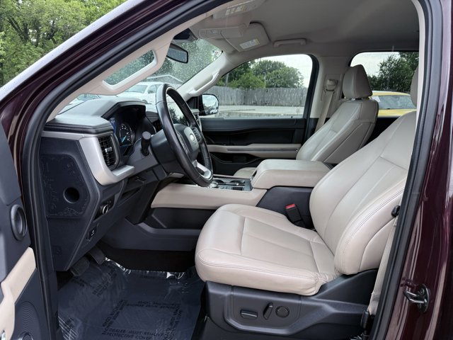 Vehicle image 72 of 105