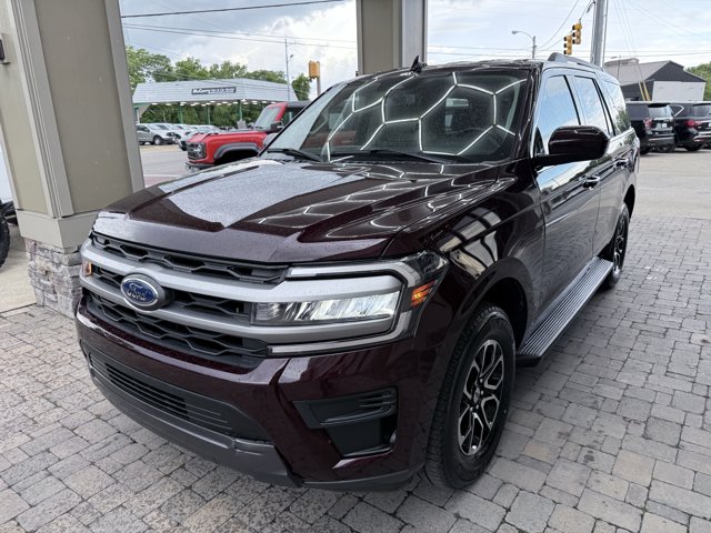 Vehicle image 5 of 105