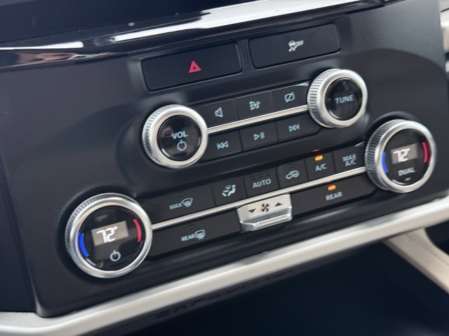 Vehicle image 78 of 105