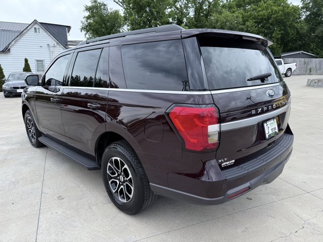 Vehicle image 36 of 105