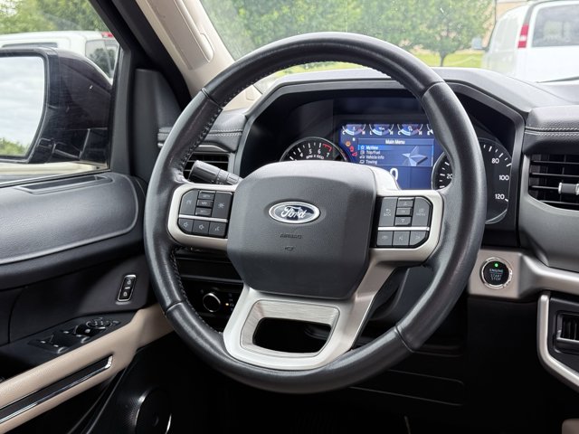 Vehicle image 44 of 105