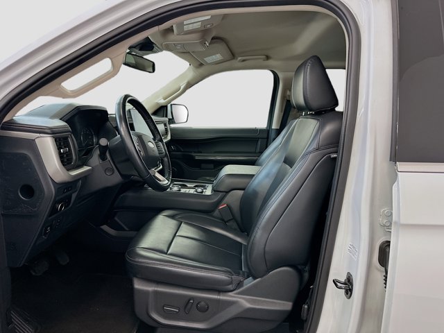 2023 Ford Expedition XLT Image 15 of 32