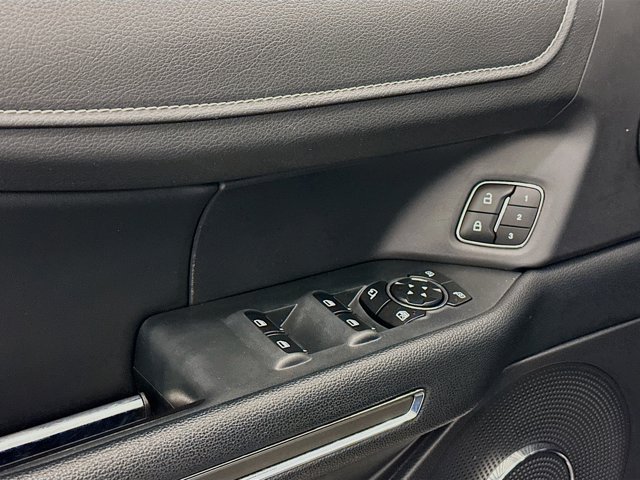 2023 Ford Expedition XLT Image 30 of 32