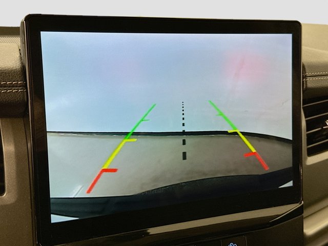 2023 Ford Expedition XLT Image 20 of 32