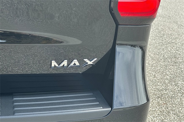 Vehicle image 8 of 26
