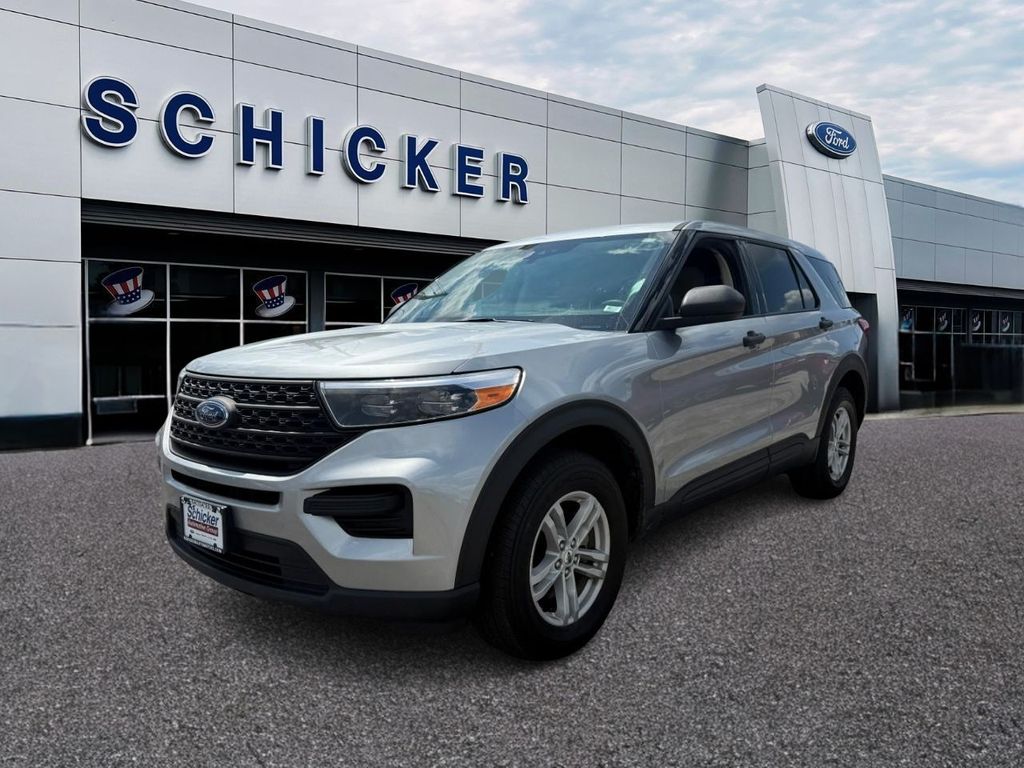 2023 Ford Explorer Base Image 1 of 22