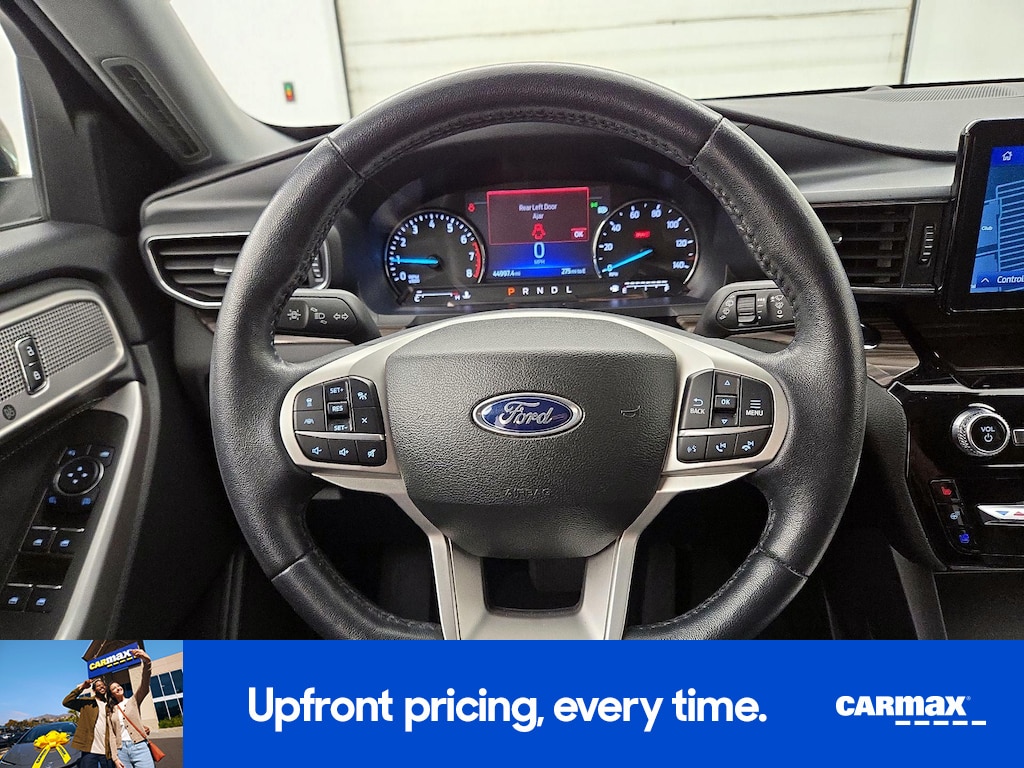 2023 Ford Explorer Limited Image 26 of 29