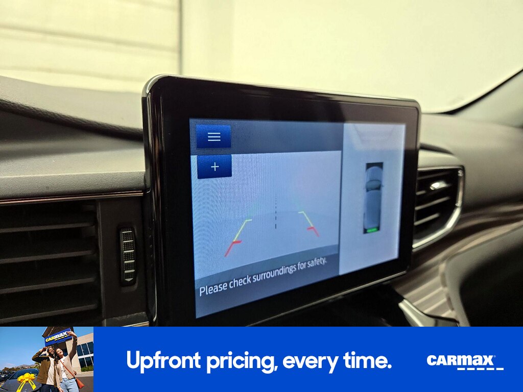 2023 Ford Explorer Limited Image 18 of 29