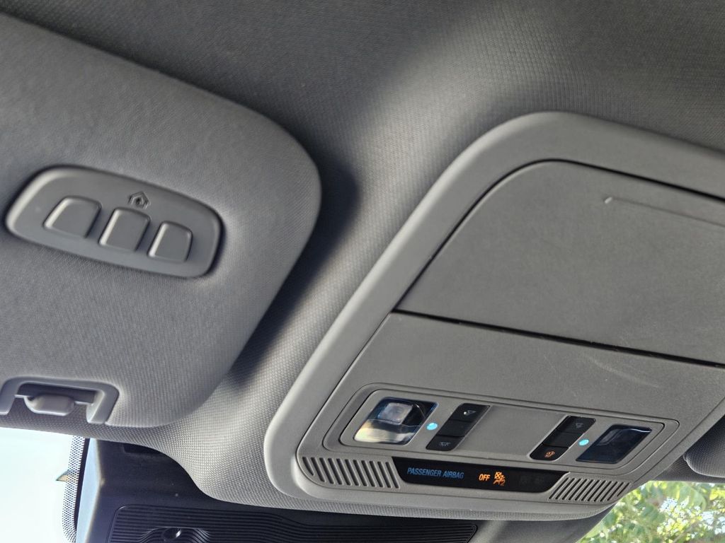 2023 Ford Explorer Limited Image 33 of 33