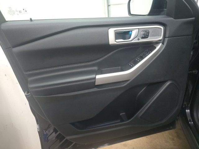 2023 Ford Explorer Limited Image 22 of 27