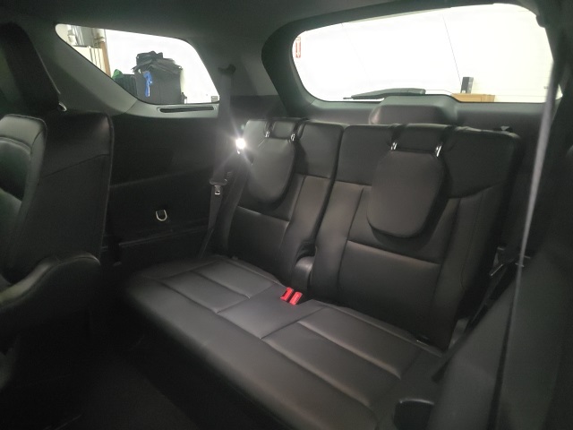 2023 Ford Explorer Limited Image 13 of 27