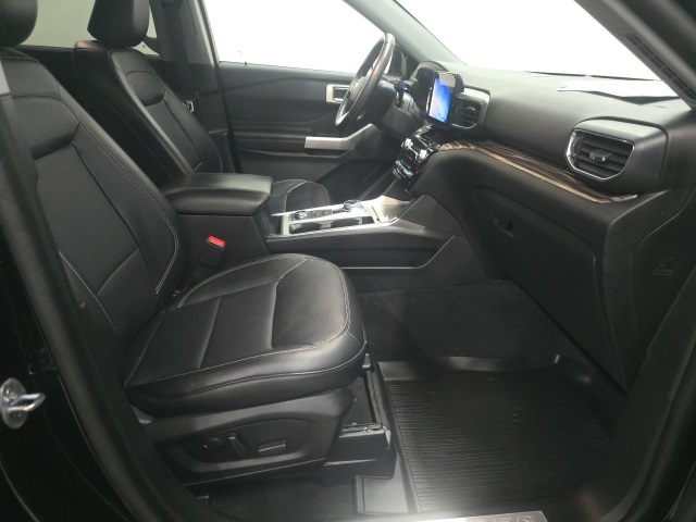 2023 Ford Explorer Limited Image 11 of 27