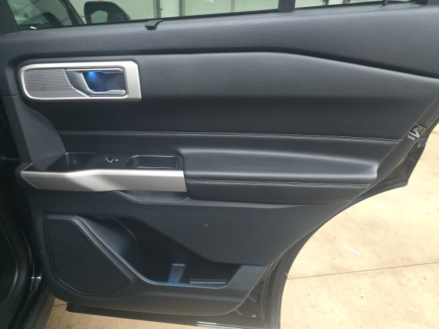 2023 Ford Explorer Limited Image 24 of 27