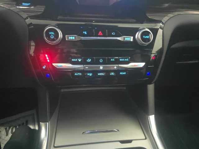 2023 Ford Explorer Limited Image 27 of 27