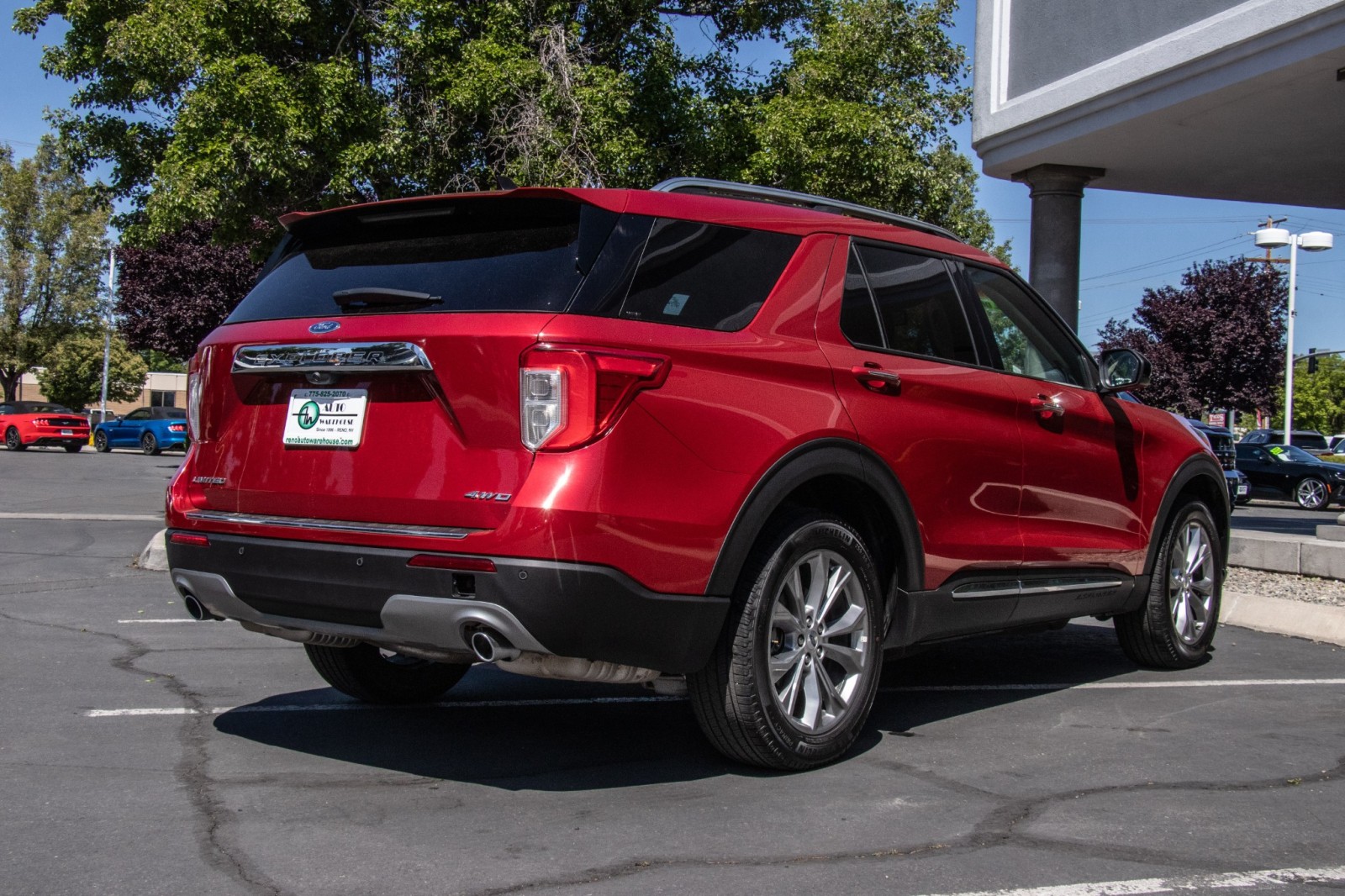 Vehicle image 5 of 25