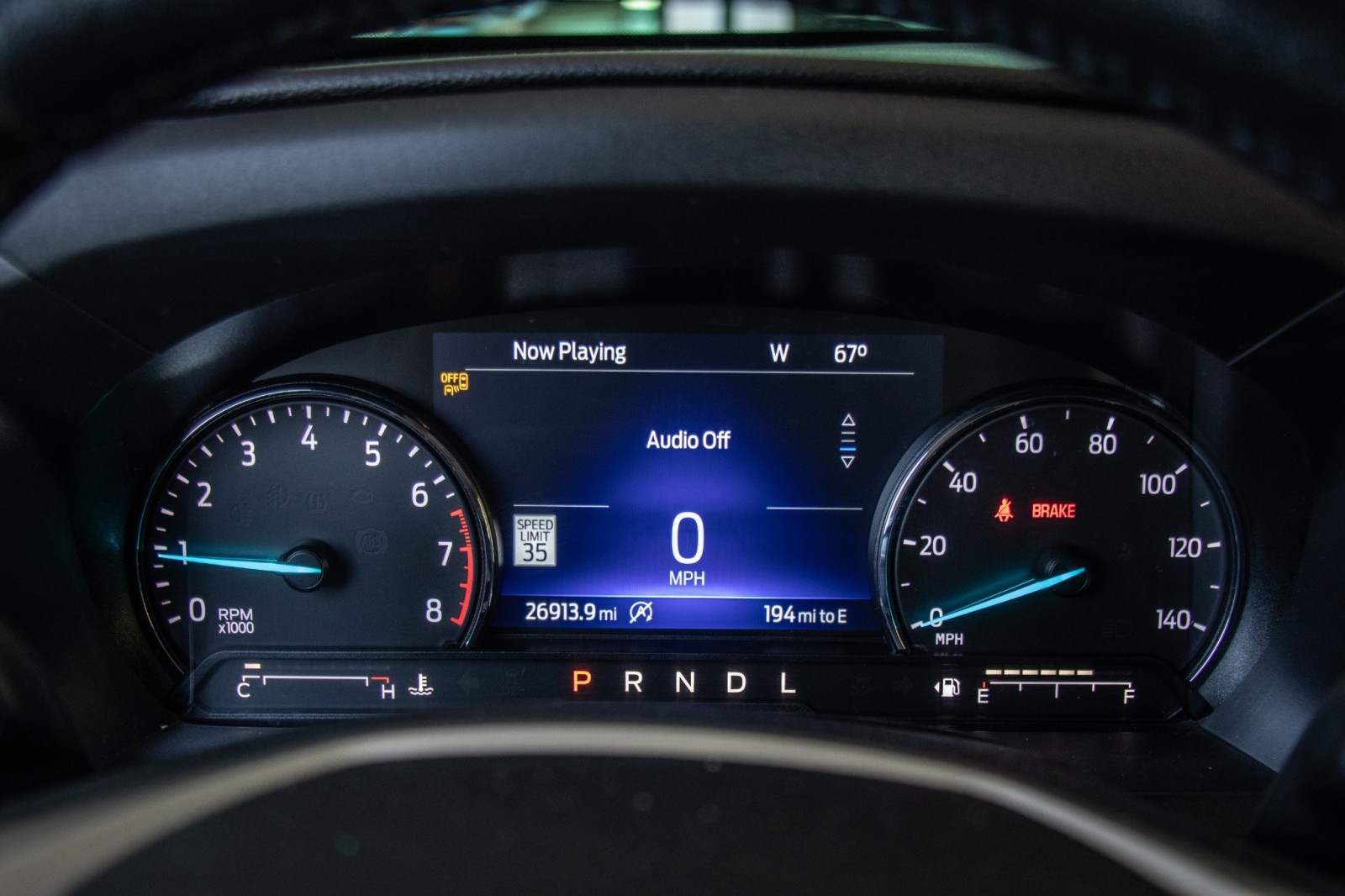 Vehicle image 14 of 25