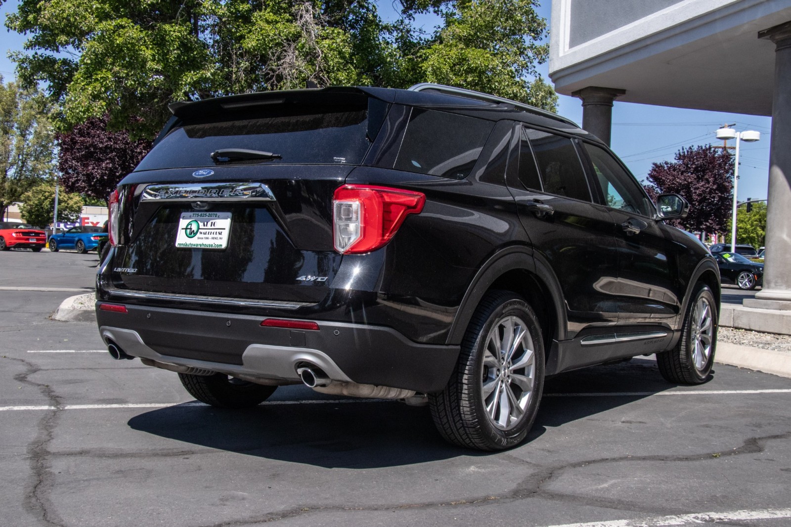 Vehicle image 5 of 26