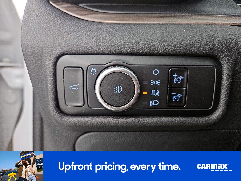 2023 Ford Explorer Limited Image 23 of 28