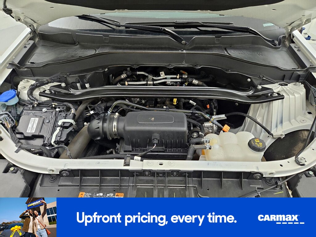 2023 Ford Explorer Limited Image 9 of 28