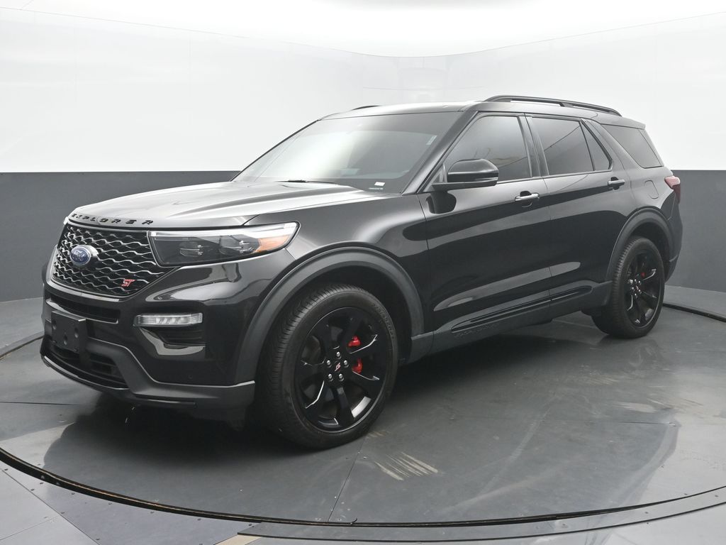 2023 Ford Explorer ST Image 1 of 69