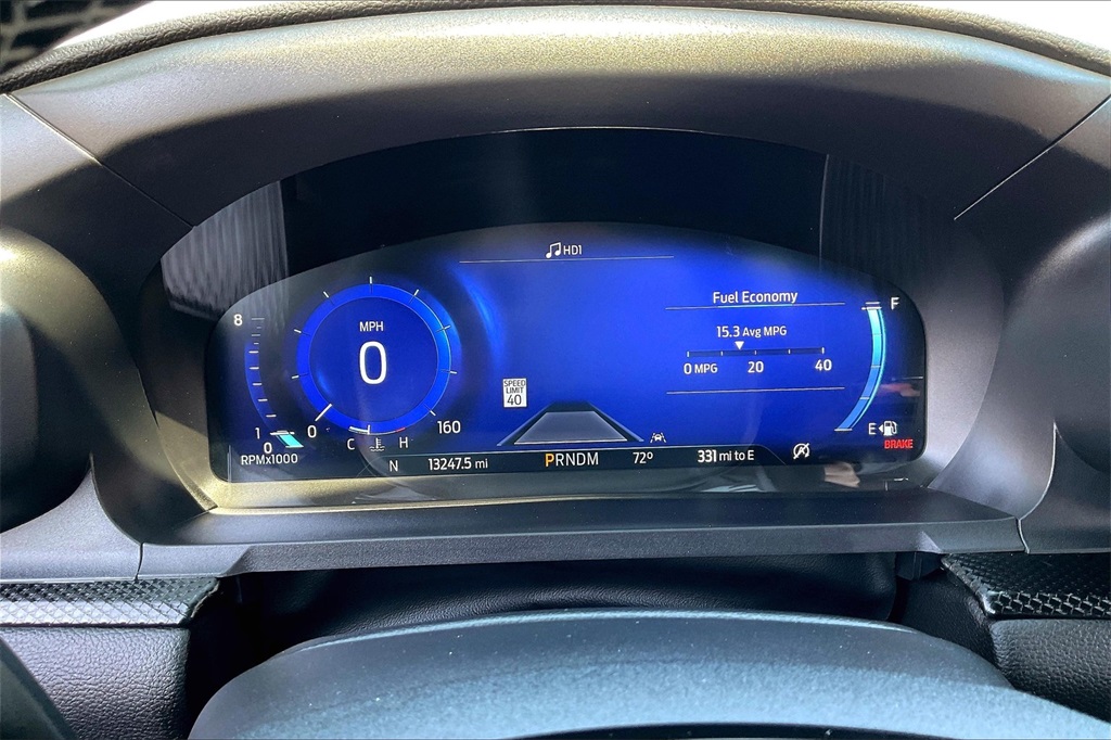 Vehicle image 16 of 30