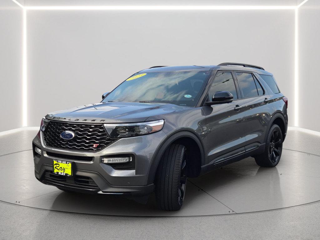 2023 Ford Explorer ST Image 1 of 37