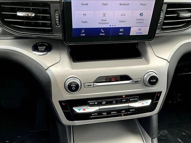 2023 Ford Explorer XLT Image 23 of 30