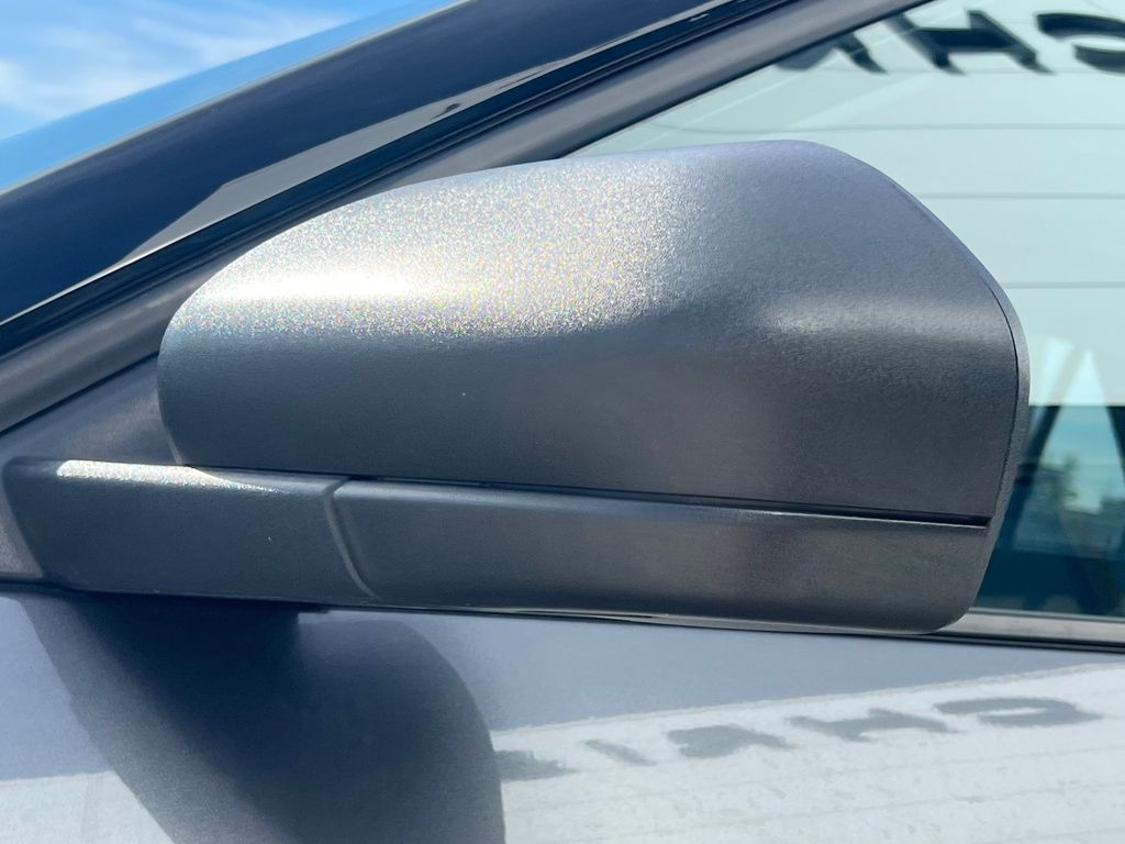 2023 Ford Explorer XLT Image 25 of 26