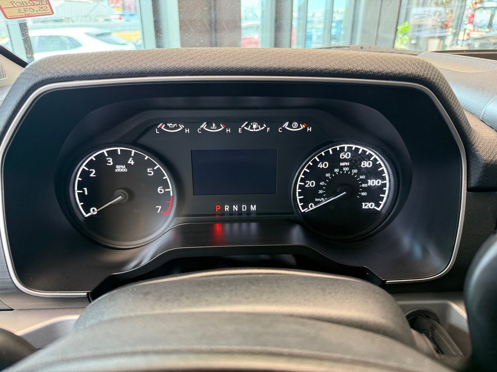 2023 Ford Explorer XLT Image 12 of 26