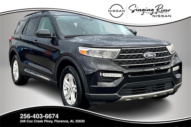 2023 Ford Explorer XLT Image 3 of 34