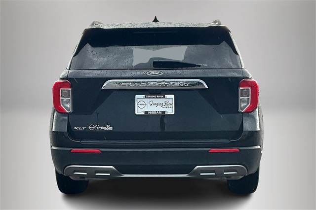 2023 Ford Explorer XLT Image 5 of 34
