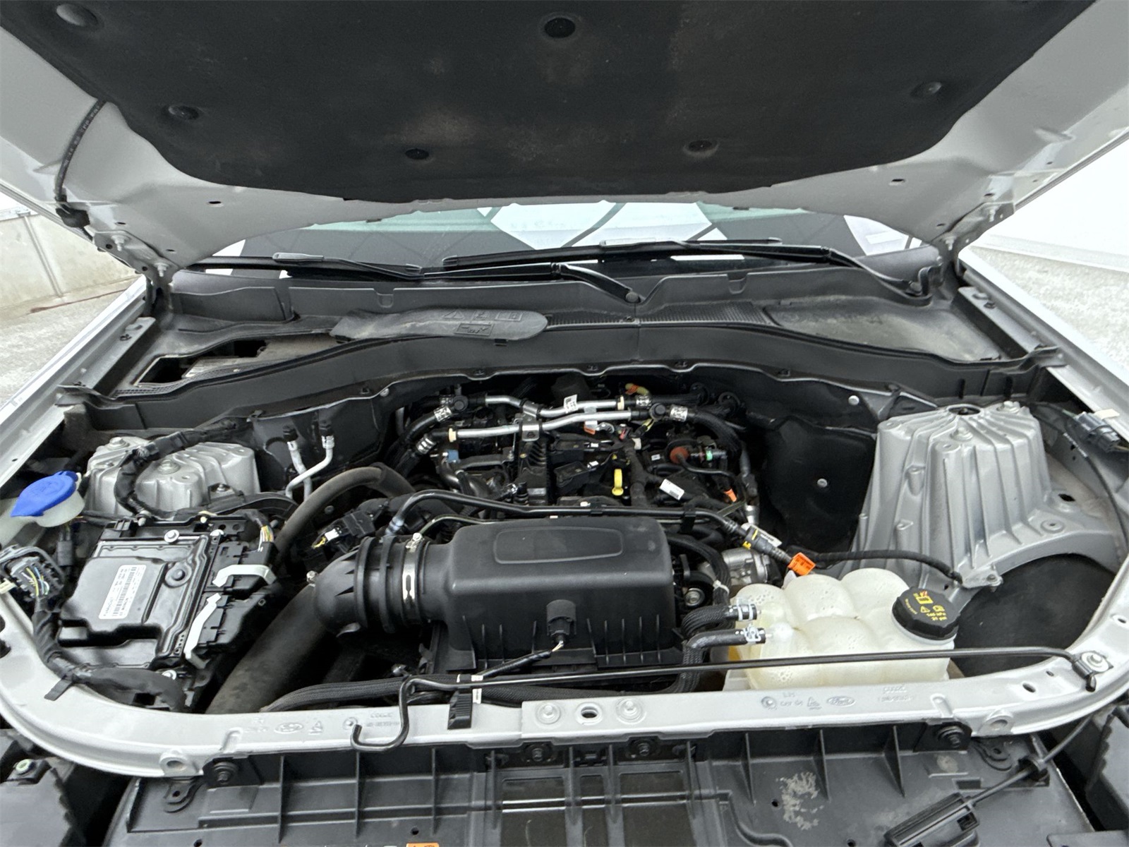 2023 Ford Explorer XLT Image 10 of 50