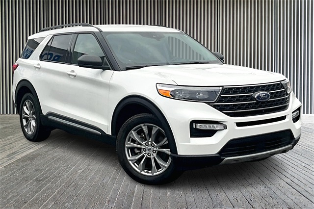 Vehicle image 5 of 36
