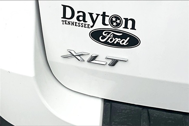 Vehicle image 34 of 36